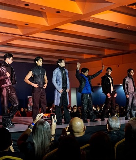 Discordia Fashion Show deslumbró con estilo y actitud en Poliforum León