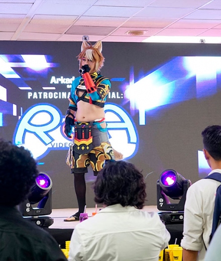 ArkadeWave 2025 llenó Poliforum León de música, gaming y cultura pop