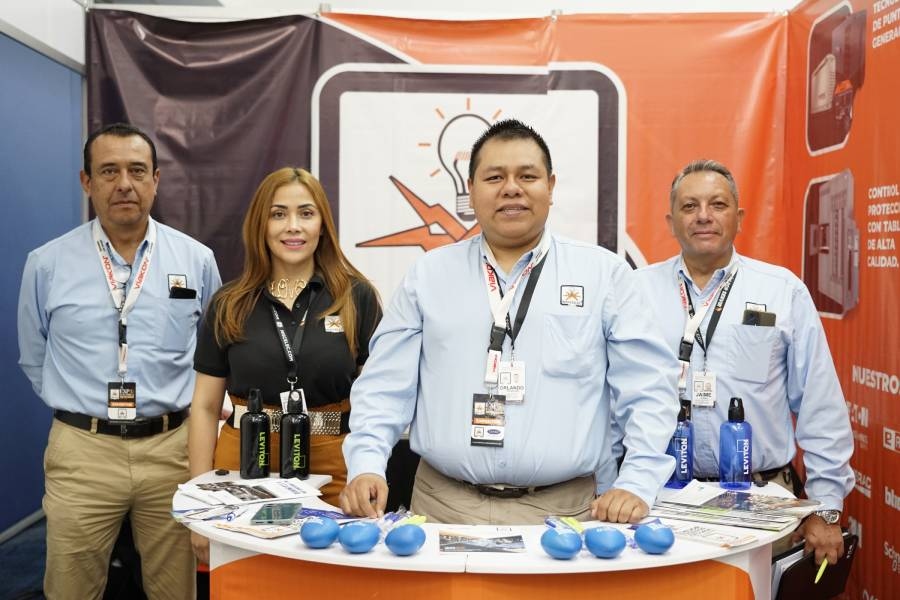 Expo Eléctrica Bajío 2025 iluminó Poliforum León